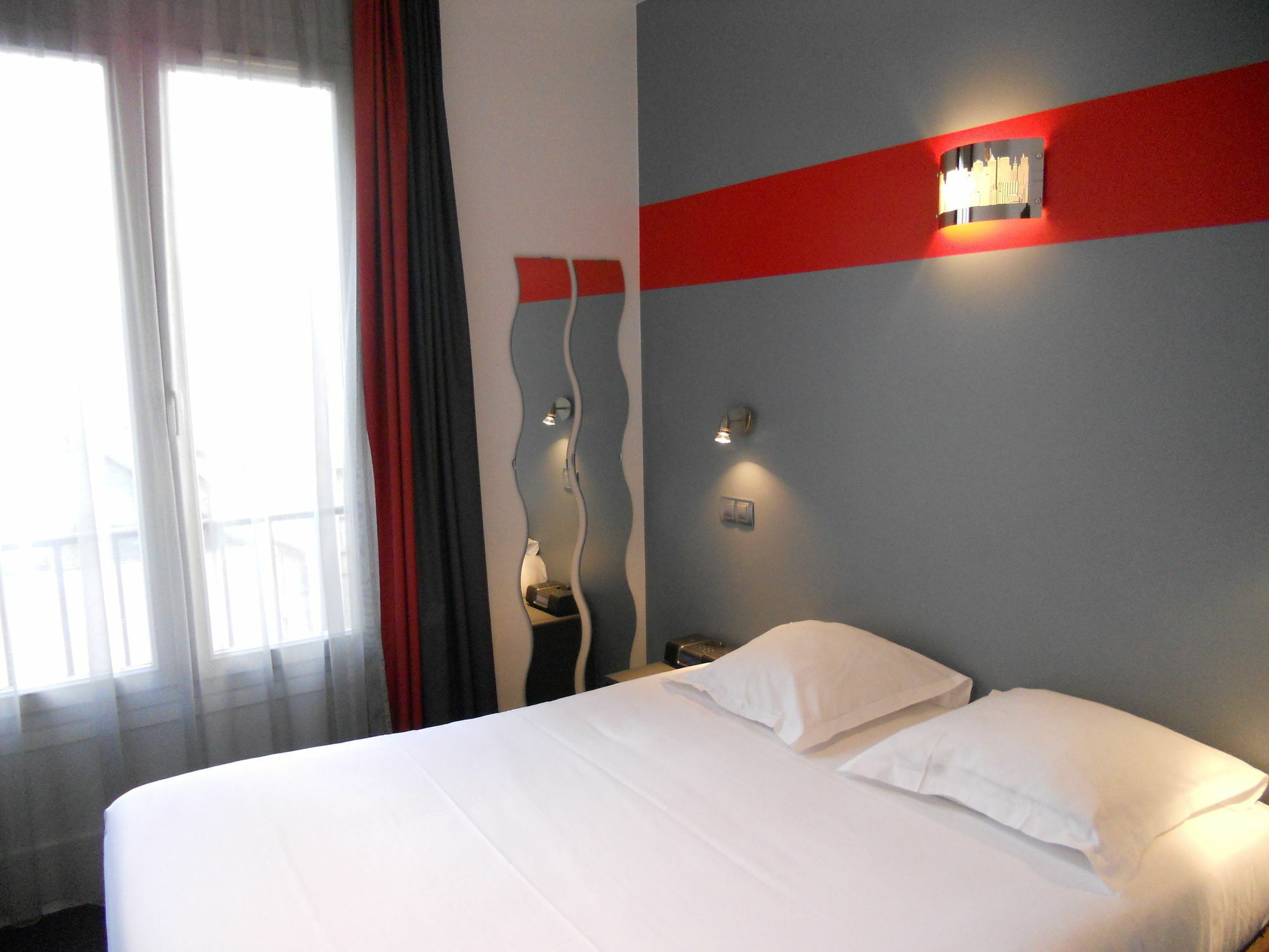The Originals City, Hotel Notre Dame, Rouen Exterior photo