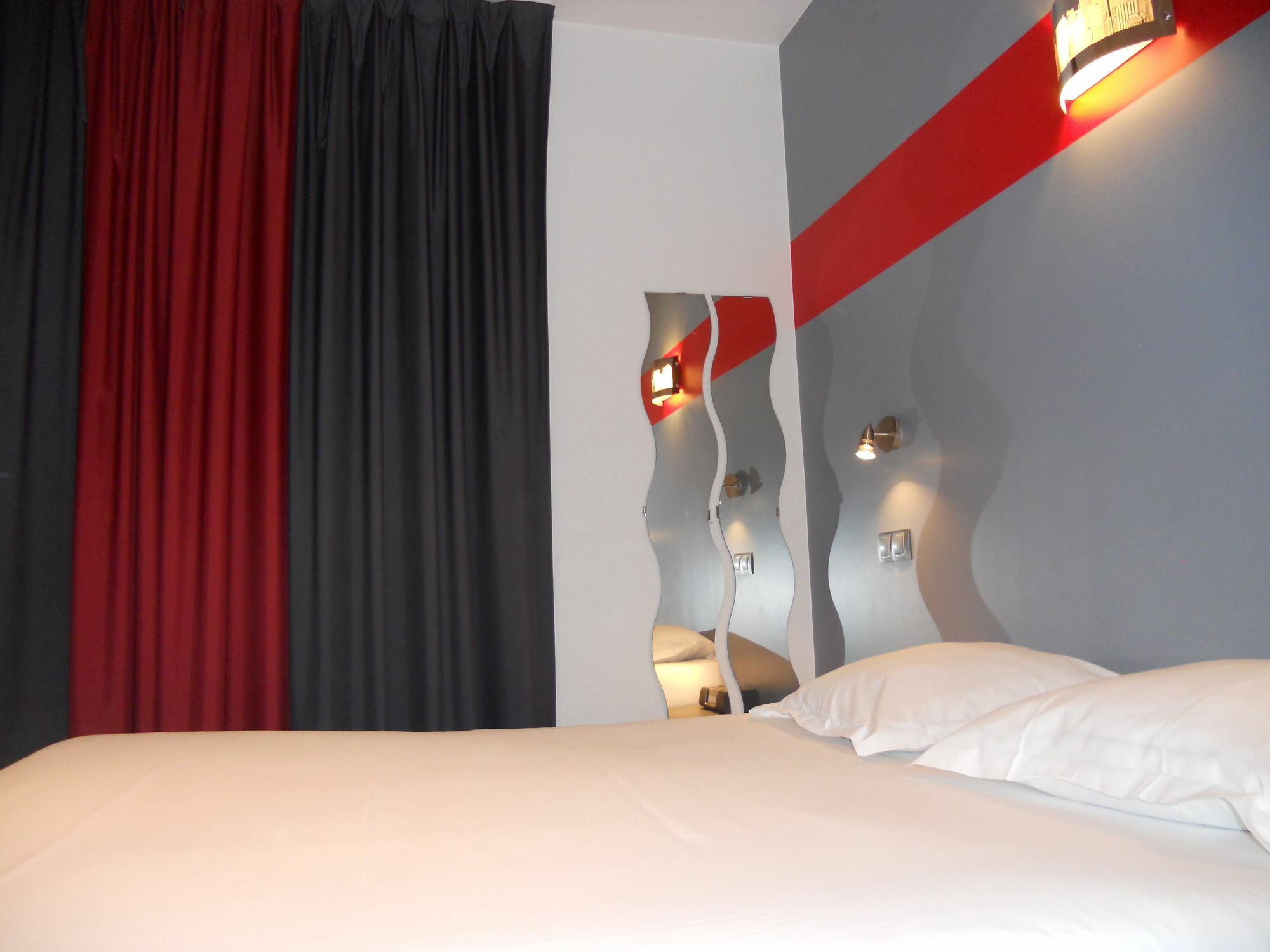 The Originals City, Hotel Notre Dame, Rouen Exterior photo